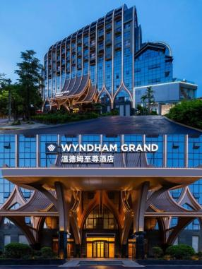 廈門旅遊指南封面圖